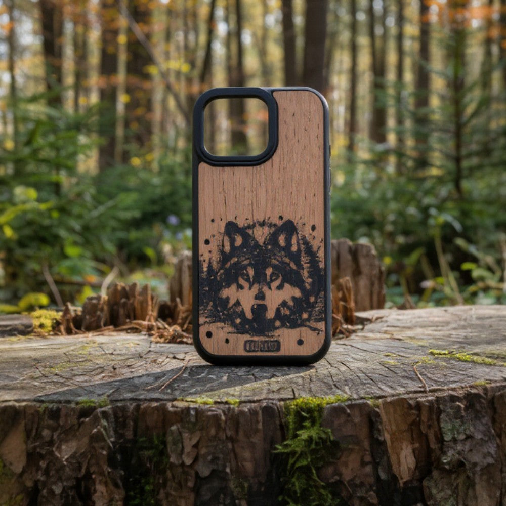 Forest Spirit Wolf – GR8CASE Wood Phone Case