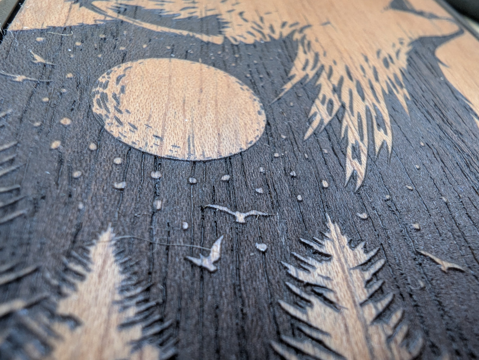 engraved wolf moon silhouette wood phone case for iphone and samsung